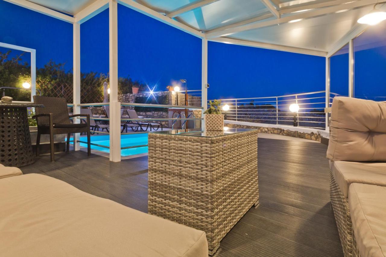 Serenity Villa Lakki  Exteriör bild